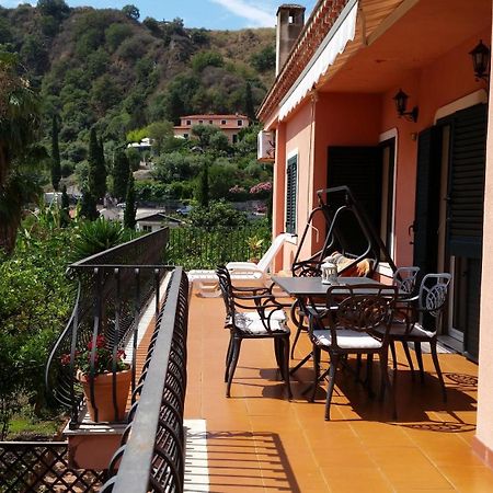 Villa Carmelas Ταορμίνα Εξωτερικό φωτογραφία