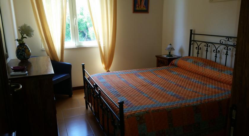 Villa Carmelas Ταορμίνα Δωμάτιο φωτογραφία